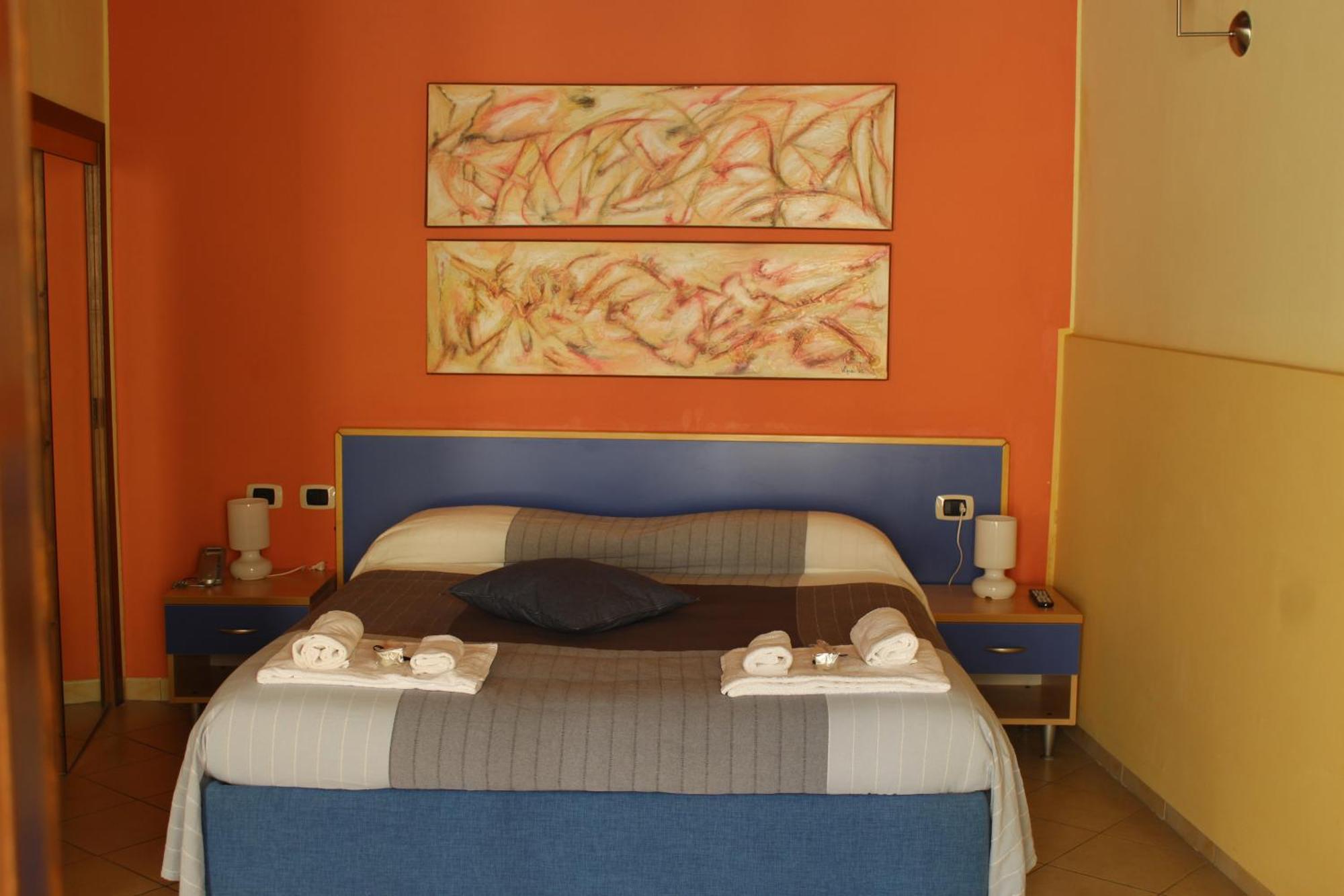 Residence Cortile Merce Trapani Szoba fotó